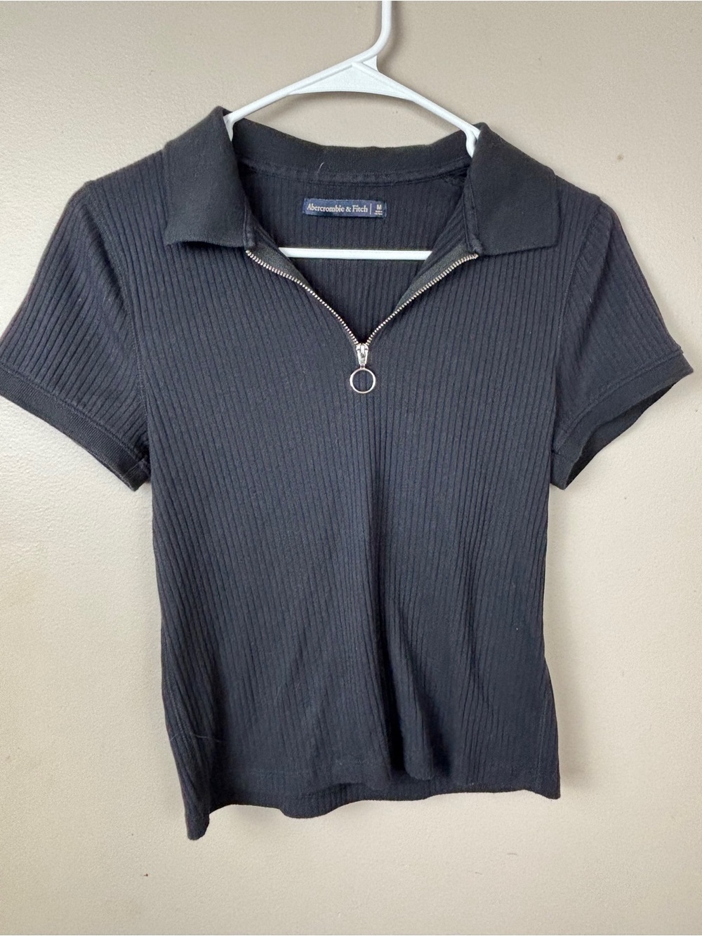 Abercrombie & Fitch Black Ribbed Short-Sleeve Zip Polo Top